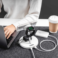 MAAIWA130WH22 MagEasy PowerStation 4-in-1 Magnetic Wireless Charging Stand White