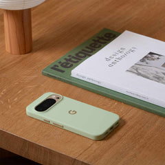 Google Pixelsnap Silicone Case w/Magnets Jade (Green) for Google Pixel 10/10 Pro