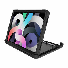 7765735 Defender Case iPad Air 5th Gen/4th Gen Black