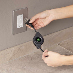 Helix/Retrak Retractable Universal Laptop Charger 65W Black