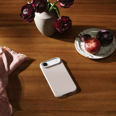 MGJU4LLA Case with MagSafe and Camera Control iPhone Air Lime Stone